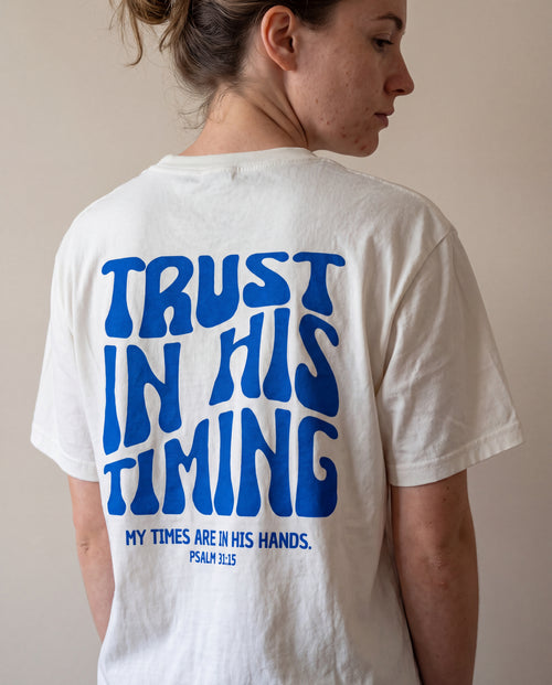 Trust in His Timing Shirt Rugprint