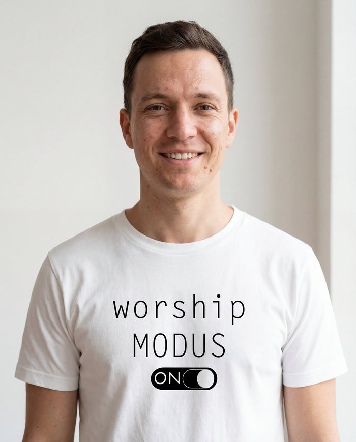Worship Modus Shirt