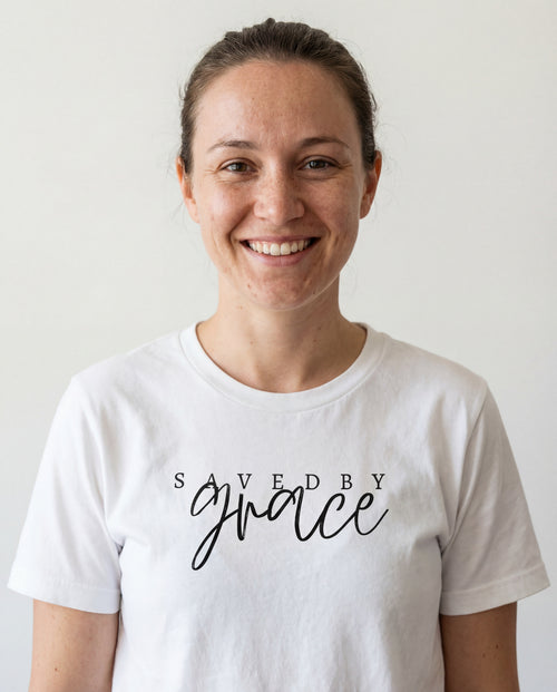 Gered door Grace T-shirt