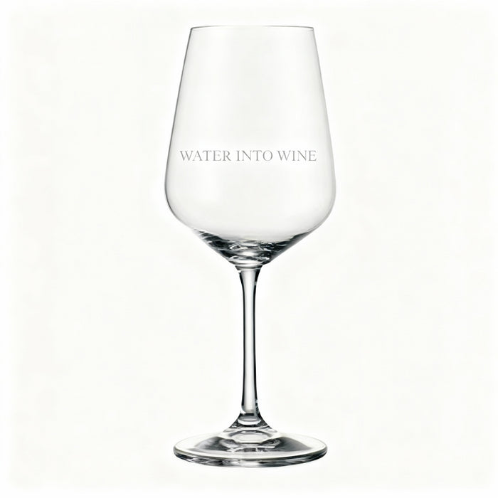 Water wordt wijnwijnglas