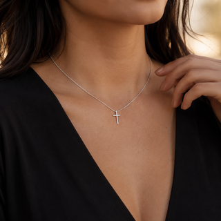 minimalistische schmale 925 Silber Kreuzkette