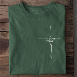 Cross Jesus loves you Shirt Detailansicht, Mountain Movers christliche Streetwear