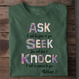 Ask Seek Knock Shirt Detail, Mountain Movers christlicher Print