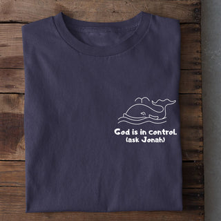 God is in control Shirt Variante, Mountain Movers christliches Design