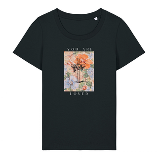 You are loved Frauen Shirt Detailansicht, Mountain Movers christliche Streetwear