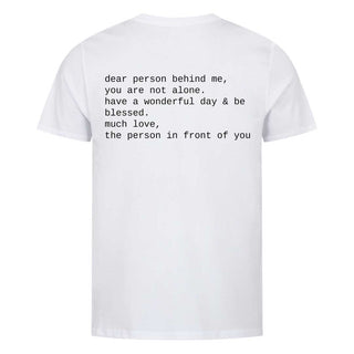 Dear Person T-Shirt getragen, Mountain Movers christliche Mode