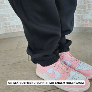 Painted Cross Jogginghose Detailansicht, Mountain Movers christliche Streetwear