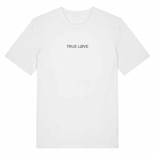 True Love minimalistic Shirt Detailansicht, Mountain Movers christliche Streetwear