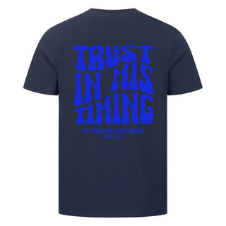 Trust in His Timing Detailansicht, Mountain Movers christliche Streetwear