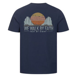 walk by faith retro Shirt Backprint Detailansicht, Mountain Movers christliche Streetwear