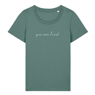 You are loved Frauen T-Shirt Detail, Mountain Movers christlicher Print