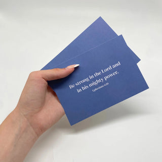 his mighty power Postkarte Variante, Mountain Movers christliches Design