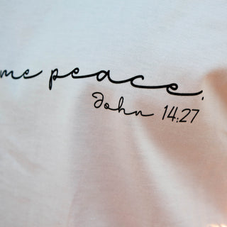 He gives Peace Shirt Detailansicht, Mountain Movers christliche Streetwear