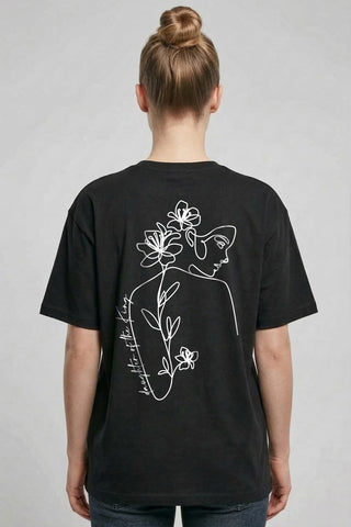 Daughter of the King Oversized Shirt BackPrint im Lifestyle Look, Mountain Movers DACH