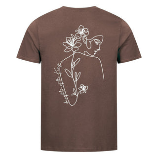 Daughter of the King Shirt BackPrint Braun
