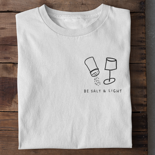 Salt & Light Minimalistic Shirt Detailansicht, Mountain Movers christliche Streetwear
