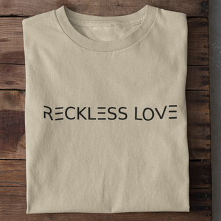 Reckless Love Shirt Produktansicht, Mountain Movers christliche Streetwear