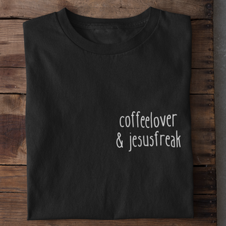 Coffeelover & Jesusfreak Shirt Produktansicht, Mountain Movers christliche Streetwear