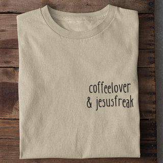 Coffeelover & Jesusfreak Shirt Produktansicht, Mountain Movers christliche Streetwear