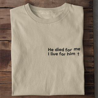 He died for me (minimalistisch) Shirt Detailansicht, Mountain Movers christliche Streetwear