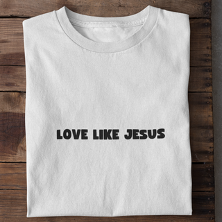 Love Like Jesus Minimalistic Shirt Detailansicht, Mountain Movers christliche Streetwear