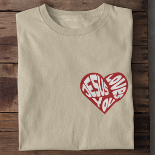 Jesus loves you red heart Shirt Detailansicht, Mountain Movers christliche Streetwear