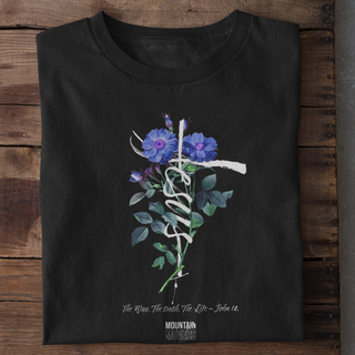 Jesus Cross Flower Shirt Detailansicht, Mountain Movers christliche Streetwear