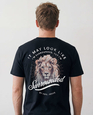 Surrounded by you Shirt Backprint, christliche Streetwear von Mountain Movers