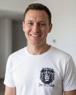 Lion of Judah Shirt, christliche Streetwear von Mountain Movers