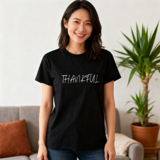 Thankful T-Shirt getragen, Mountain Movers christliche Mode