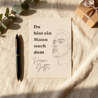 Ich bin ein Mann Postkarte, christliche Streetwear von Mountain Movers