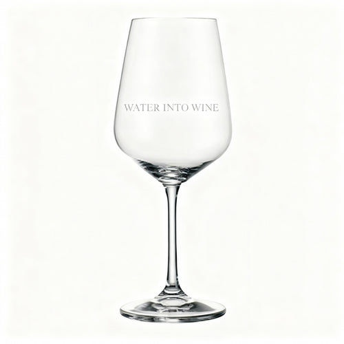 Water wordt wijnwijnglas