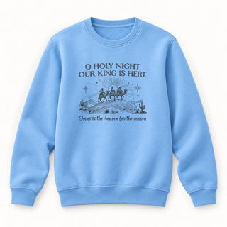Our King is here Christmas Sweatshirt Babyblau