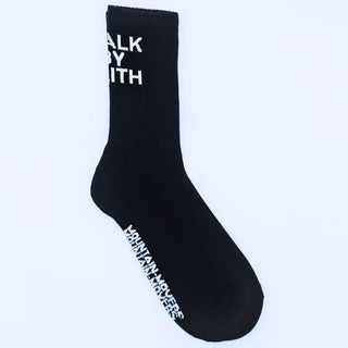 Walk by Faith Socken Detailansicht, Mountain Movers christliche Streetwear