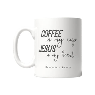 Coffee and Jesus Tasse Detail, Mountain Movers christliches Design