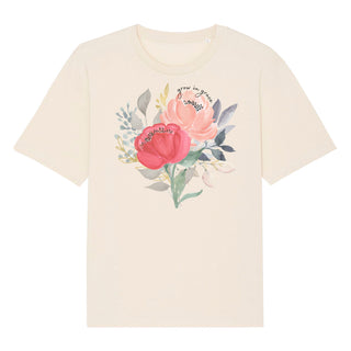 Grow in Grace Aquarell Oversized Shirt Detailansicht, Mountain Movers christliche Streetwear