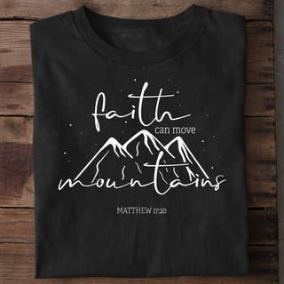 Move Mountains T-Shirt getragen, Mountain Movers christliche Mode