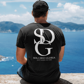 Soli Deo Gloria Shirt Vorderansicht, Mountain Movers DACH
